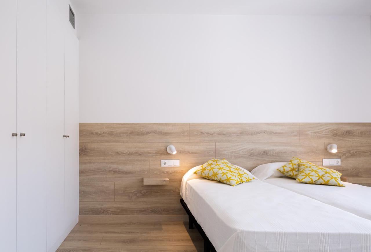 Apartaments La Rosella 罗萨斯 外观 照片