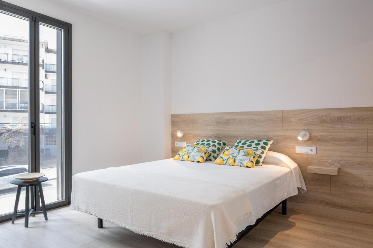 Apartaments La Rosella 罗萨斯 外观 照片